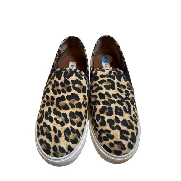 Steve Madden Womens 7.5 Safary Sneakers Leopard Print Slip On Flat Shoes - Picture 1 of 10